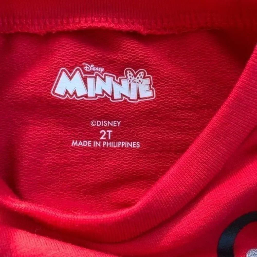 New Disney set in size 2T